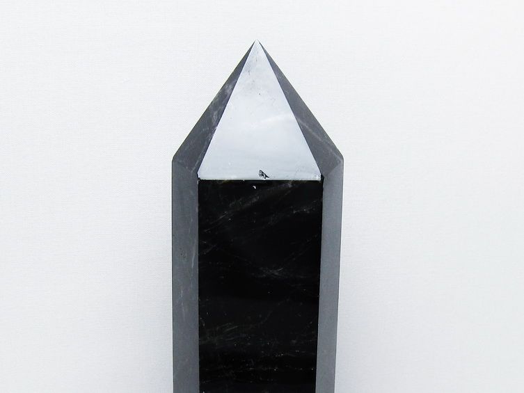 1.9Kg モリオン 純天然 黒水晶 六角柱 [t43-8999] 2枚目
