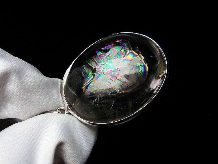 アイリスクォーツ 虹入り レインボー水晶 ペンダント [T436-2186] 1枚目