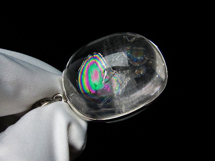 アイリスクォーツ 虹入り レインボー水晶 ペンダント [T436-2190] 1枚目