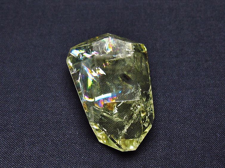 虹入り 黄水晶(シトリン) 原石[T436-2909] 3枚目
