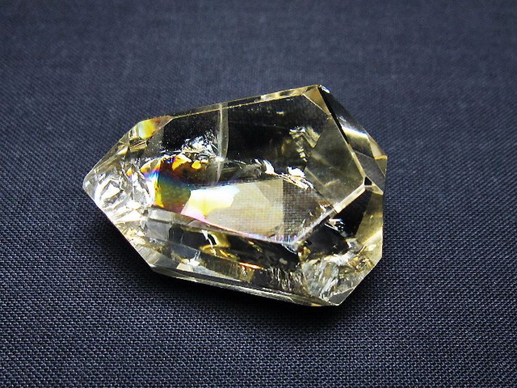 虹入り 黄水晶(シトリン) 原石[T436-2982] 2枚目