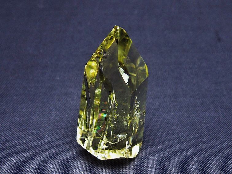 虹入り 黄水晶(シトリン) 原石 [t436-3054] 1枚目