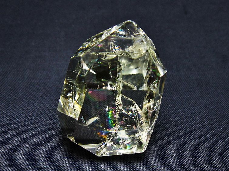 虹入り 黄水晶(シトリン) 原石 [t436-3060] 1枚目