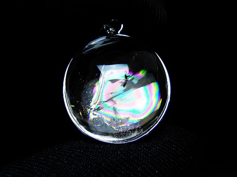 虹入り ライトニング水晶 ペンダント [t436-3157] 2枚目