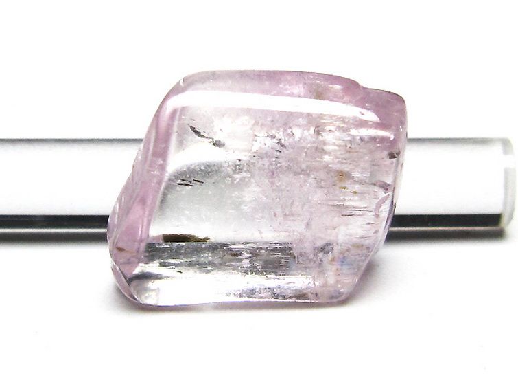 クンツァイト 原石 [t441-782] 3枚目