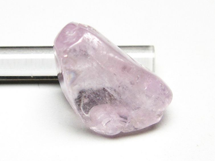 クンツァイト 原石 [t441-789] 3枚目