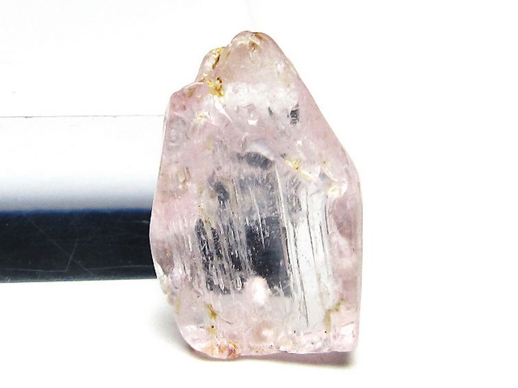 クンツァイト 原石 [t441-796] 3枚目