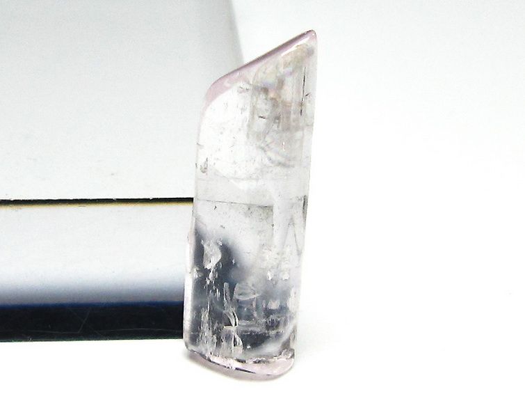 クンツァイト 原石 [t441-803] 3枚目