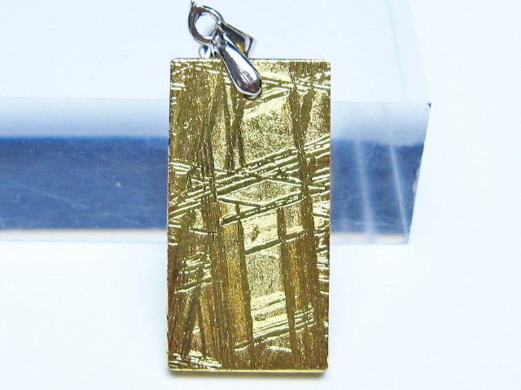 ゴールドギベオン メテオライト ペンダント [t452-3688] 1枚目