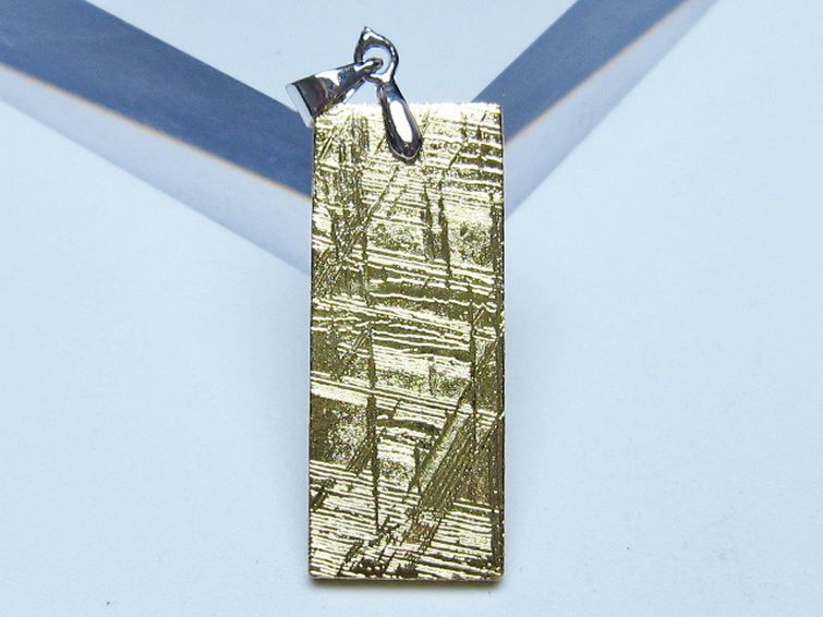 ゴールドギベオン メテオライト ペンダント [t452-3702] 2枚目