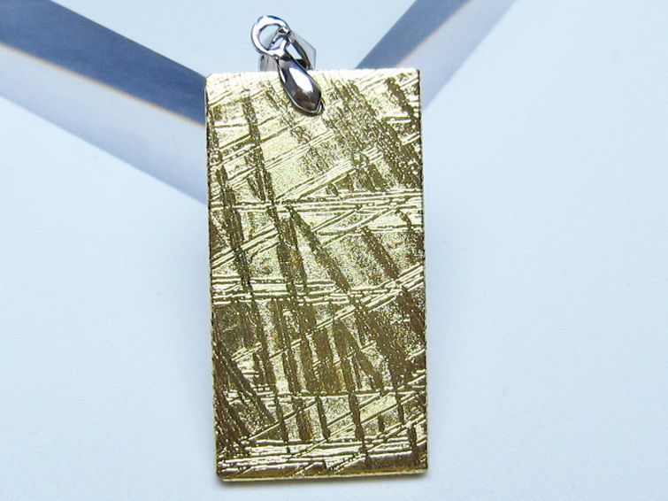 ゴールドギベオン メテオライト ペンダント [t452-3710] 2枚目