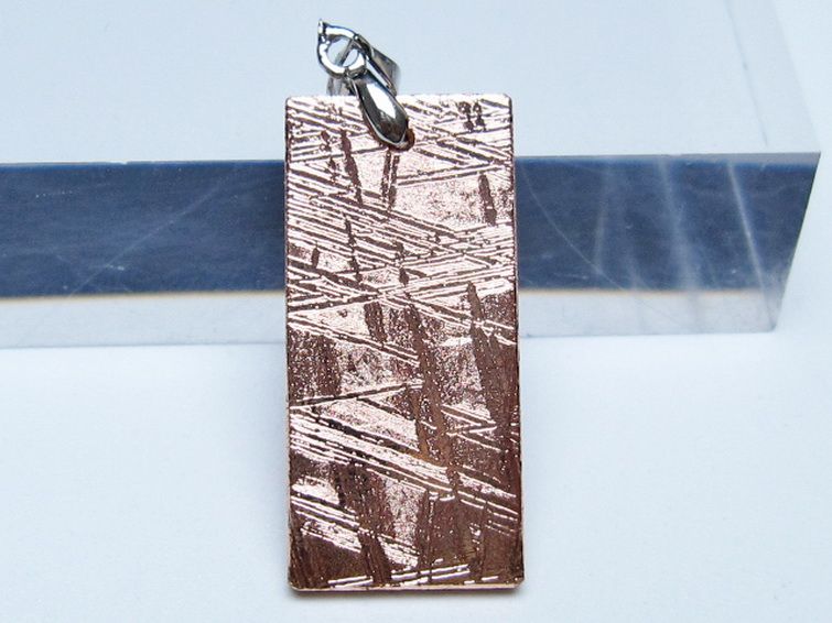 ピンクゴールドギベオン メテオライト ペンダント [t452-3723] 1枚目