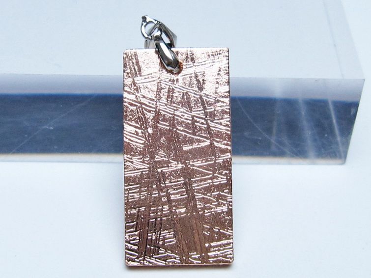 ピンクゴールドギベオン メテオライト ペンダント [t452-3724] 1枚目