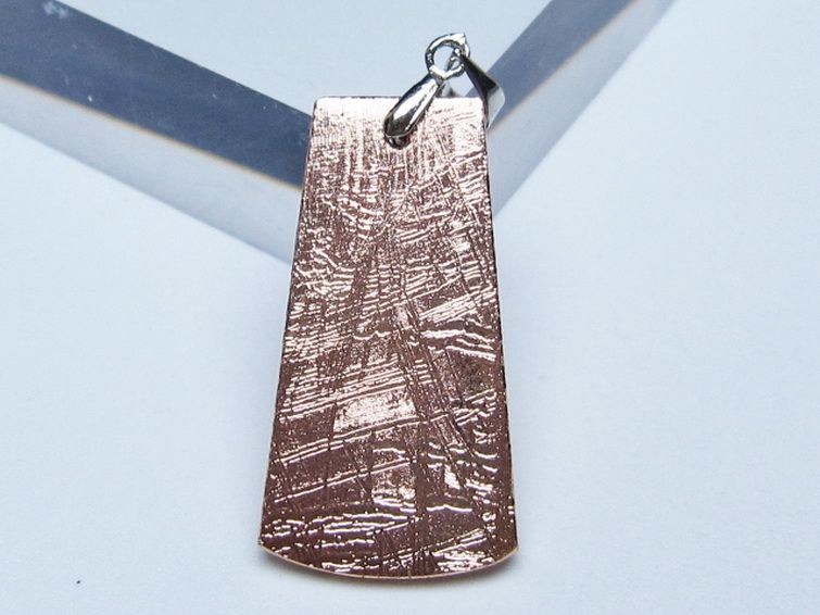 ピンクゴールドギベオン メテオライト ペンダント [t452-3725] 2枚目