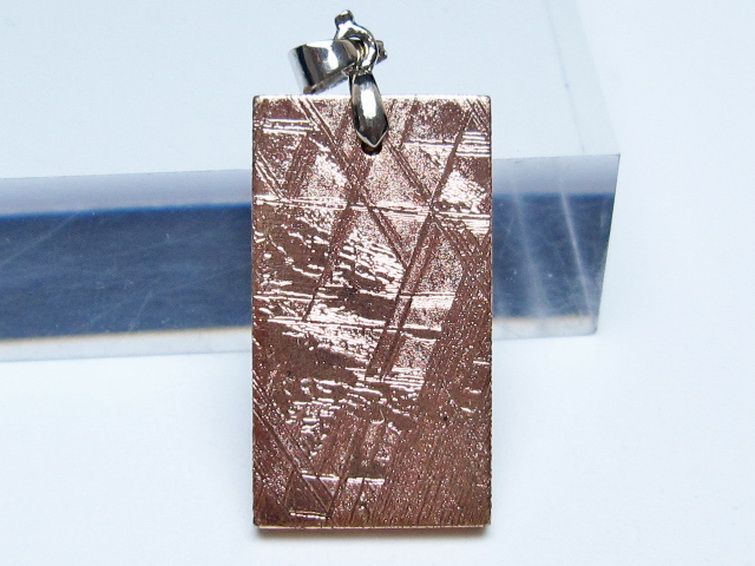 ピンクゴールドギベオン メテオライト ペンダント [t452-3727] 1枚目