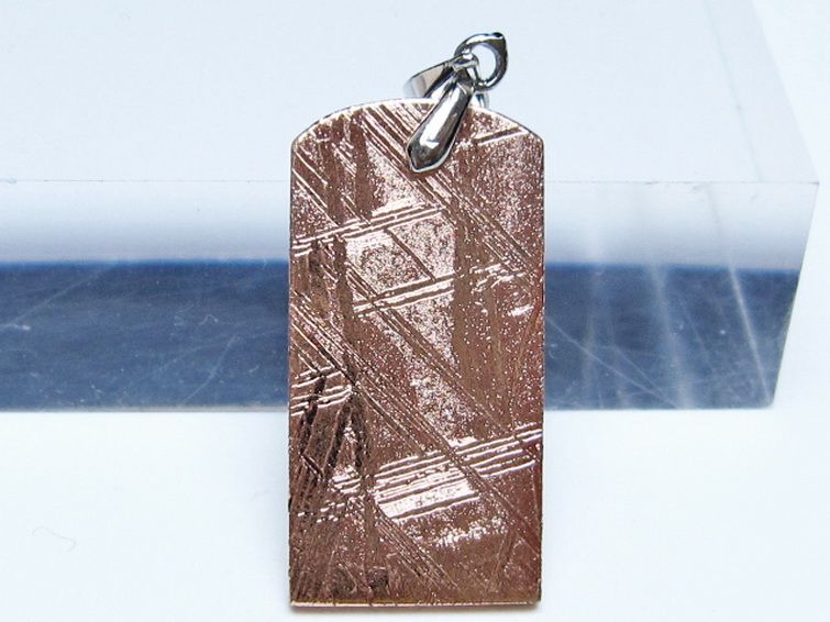 ピンクゴールドギベオン メテオライト ペンダント [t452-3732] 1枚目