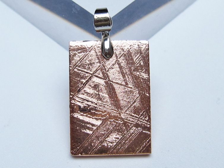 ピンクゴールドギベオン メテオライト ペンダント [t452-3741] 2枚目