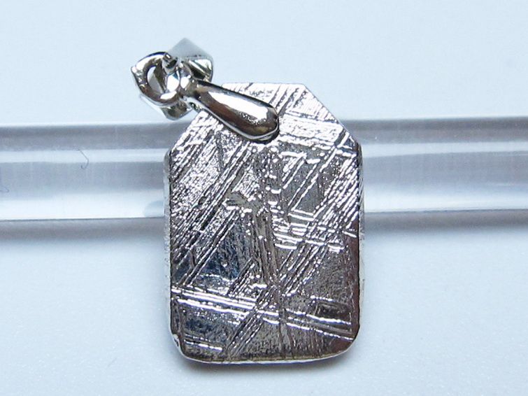 シルバーギベオン メテオライト ペンダント [t452-3753] 1枚目