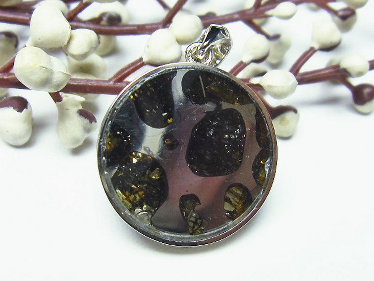 パラサイト隕石 かんらん石 ペンダント [t453-2435] 2枚目