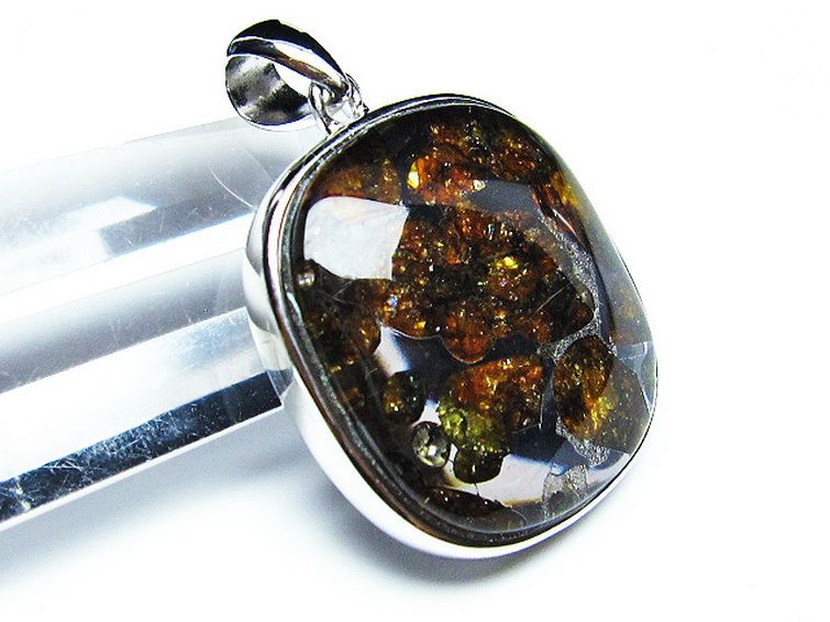 パラサイト隕石 かんらん石 ペンダント [t453-3041] 3枚目