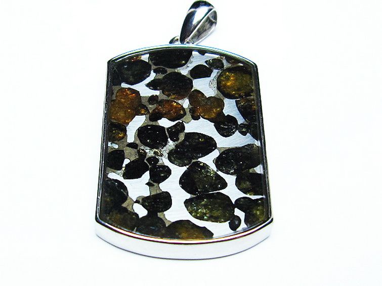 パラサイト隕石 かんらん石 ペンダント [t453-3066] 1枚目