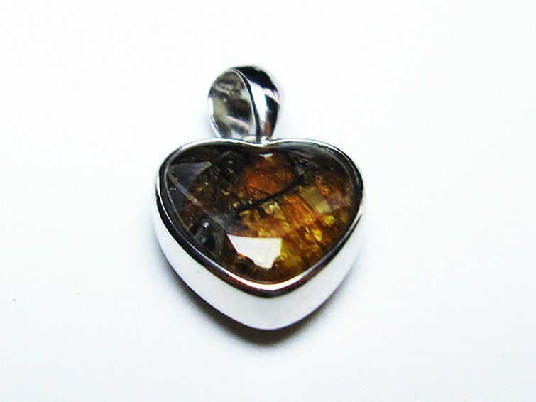 パラサイト隕石 かんらん石 ハート ペンダント [t453-3148] 1枚目