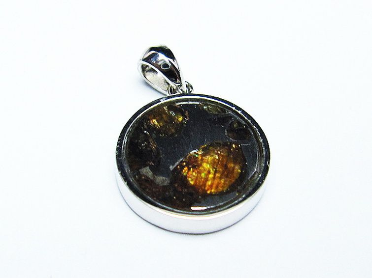 パラサイト隕石 かんらん石 ペンダント [t453-3177] 1枚目