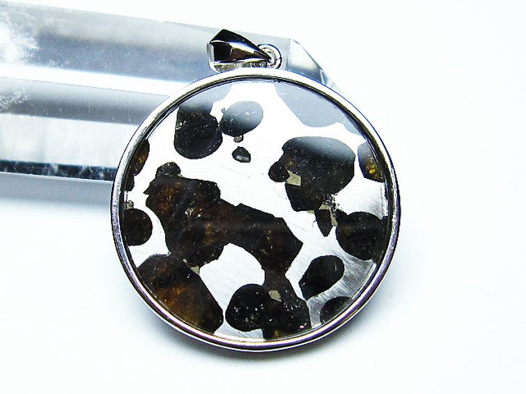 パラサイト隕石 かんらん石 ペンダント [t453-3218] 2枚目