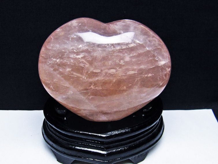 1.1Kg ローズクォーツ ハート 置物[T456-13593] 1枚目