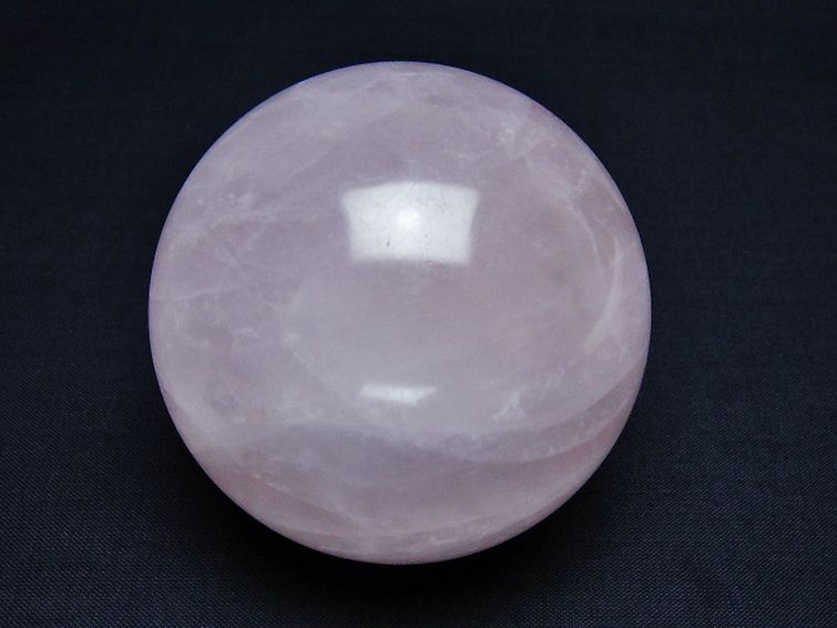 ローズクォーツ 丸玉 69mm [t456-14624] 1枚目