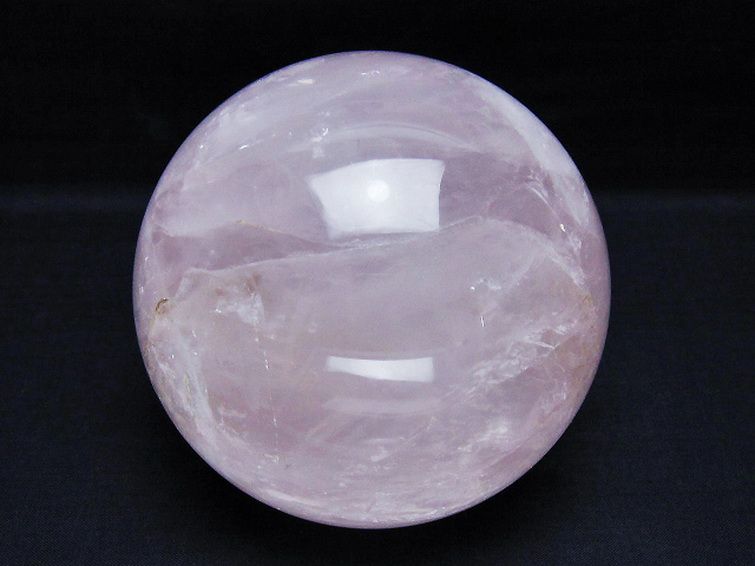 1.6Kg ローズクォーツ 丸玉 110mm [t456-15289] 1枚目