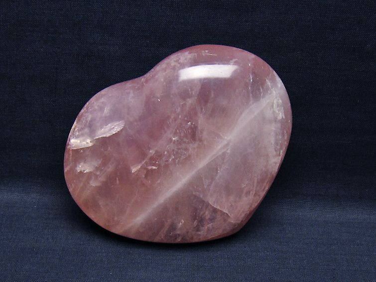 ローズクォーツハート 置物 [t457-4391] 1枚目