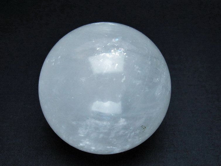 カルサイト 丸玉 62mm [t461-10874] 1枚目