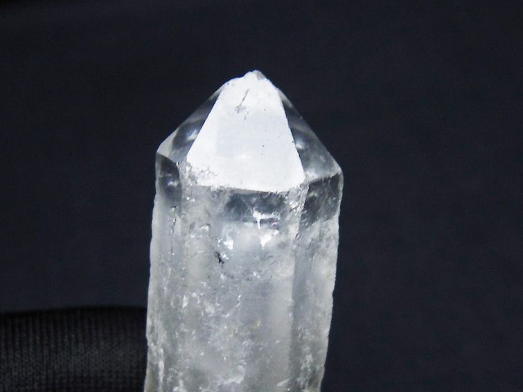 アーカンソー州産 水晶 原石 [t462-635] 2枚目