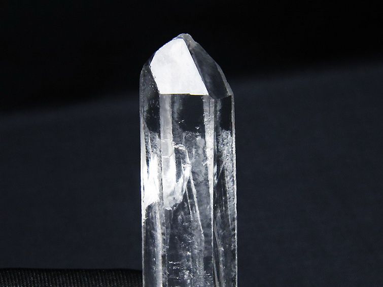 アーカンソー州産 水晶 原石[T462-728] 3枚目