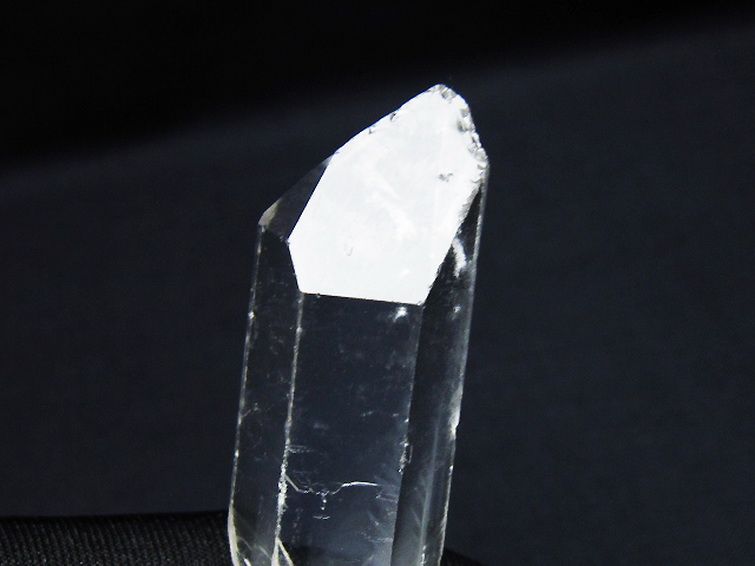 アーカンソー州産 水晶 原石[T462-761] 2枚目
