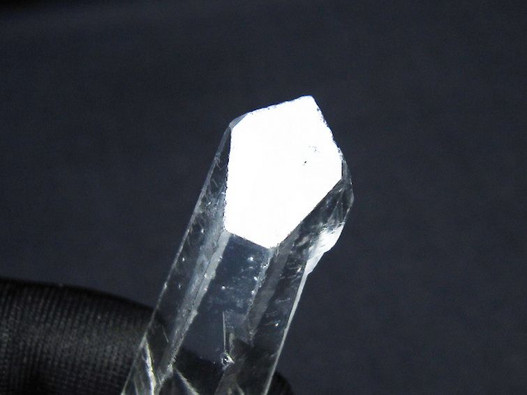 アーカンソー州産 水晶 原石[T462-814] 2枚目