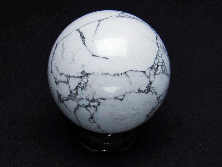 ハウライト【菱苦土石】 丸玉 48mm [t463-1722] 3枚目