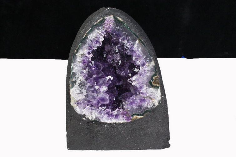 1.3Kg ブラジル産 アメジストドーム [t466-1893] 1枚目