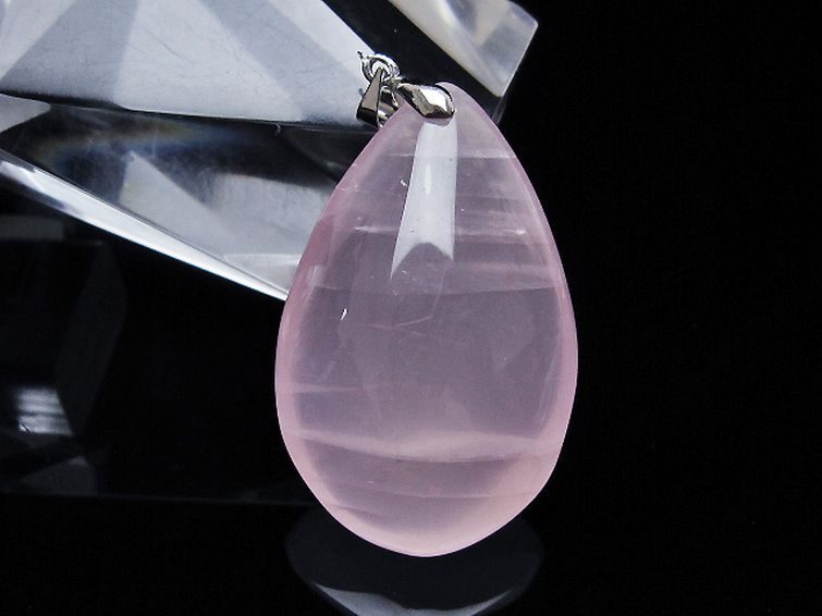 ローズクォーツ ペンダント [t467-4068]