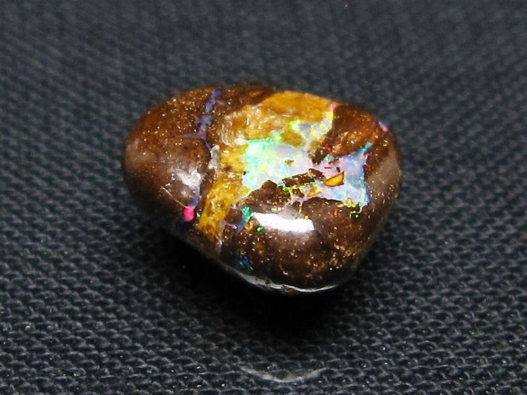 アイアンオパール 原石 [t468-710] 2枚目