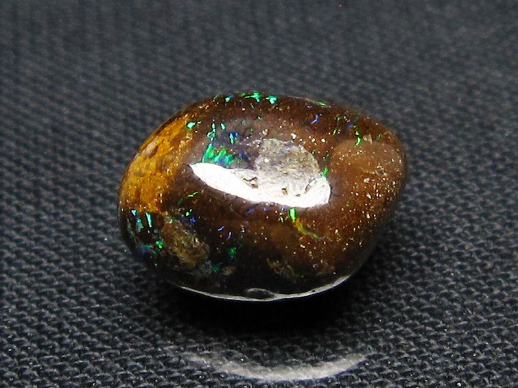 アイアンオパール 原石 [t468-716] 1枚目