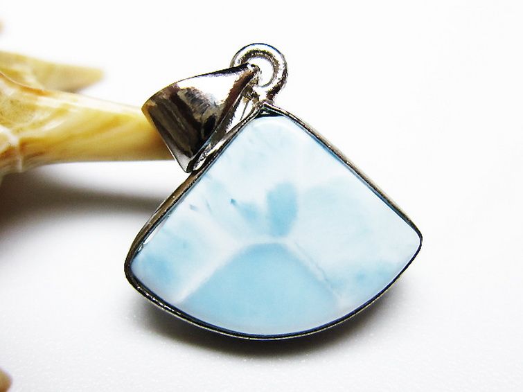 ラリマー ペンダント [T495-4307] 1枚目