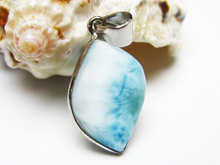 ラリマー ペンダント [T495-4322] 1枚目