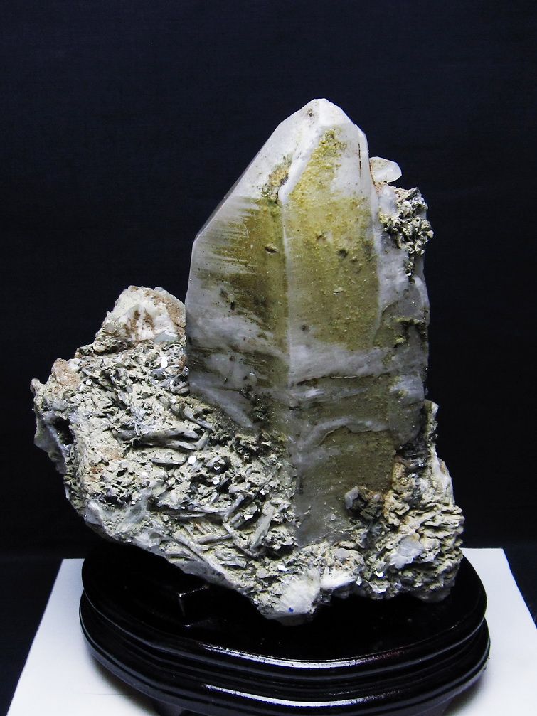 5.8Kg 雲母入り ヒマラヤ水晶 原石 [t501-4324] 1枚目