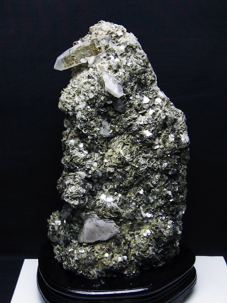 3.3Kg 雲母入り ヒマラヤ水晶 原石 [t501-4329] 1枚目