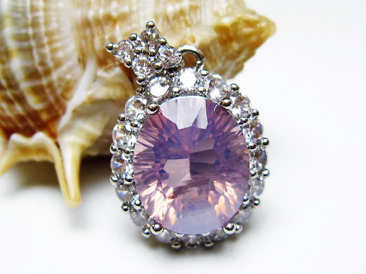 スコロライト（ラベンダークォーツ） ペンダント [T525-2220] 2枚目