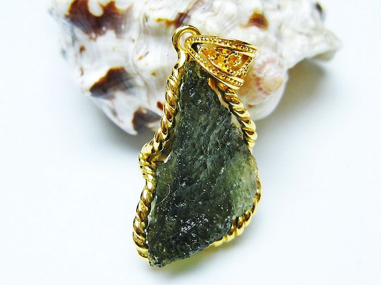 モルダバイト ペンダント [T525-2266] 1枚目