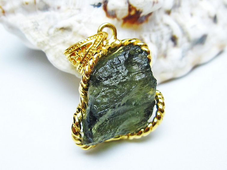 モルダバイト ペンダント [T525-2275] 1枚目