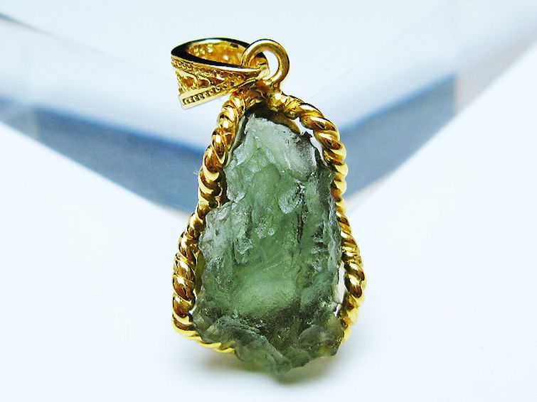 モルダバイト ペンダント [T525-2276] 2枚目